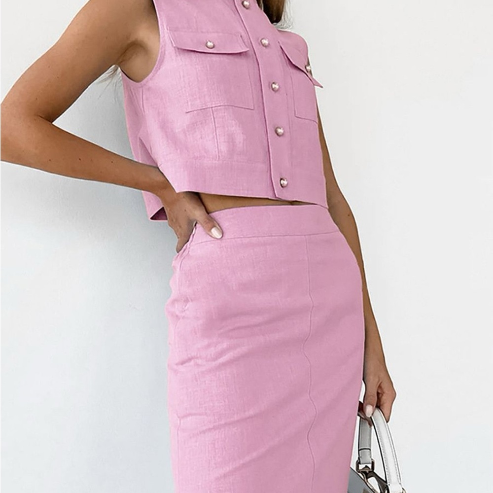 Elegant Pink Women's Skirt & Vest Set